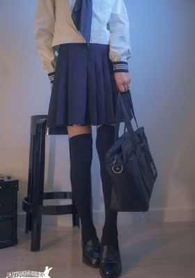 日韩成全视频观看免费观看高清